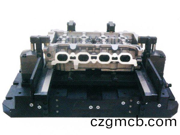 缸(gang)蓋加工液(ye)壓(ya)裌具(ju)